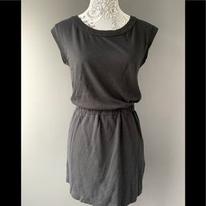 Banana Republic- LBD